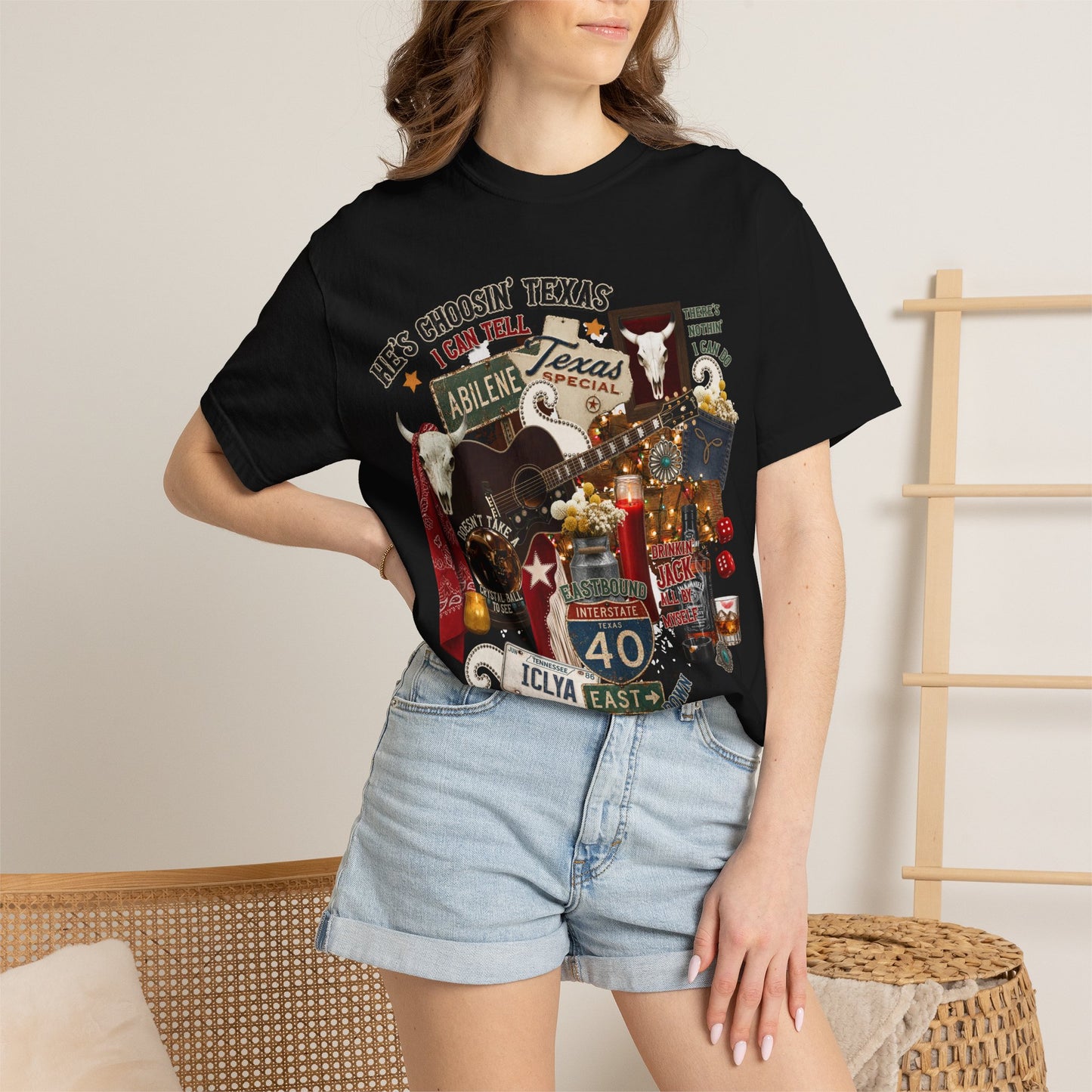 'He's Choosin' Texas' Travel Souvenir Tee